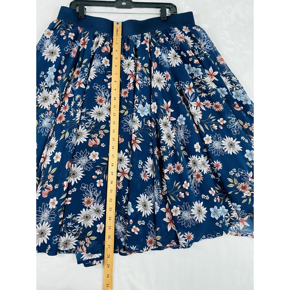 2/$30 Torrid Chiffon Midi Skirt Women Sz 2X Blue Floral Flare Cottage Romantic - Picture 4 of 13